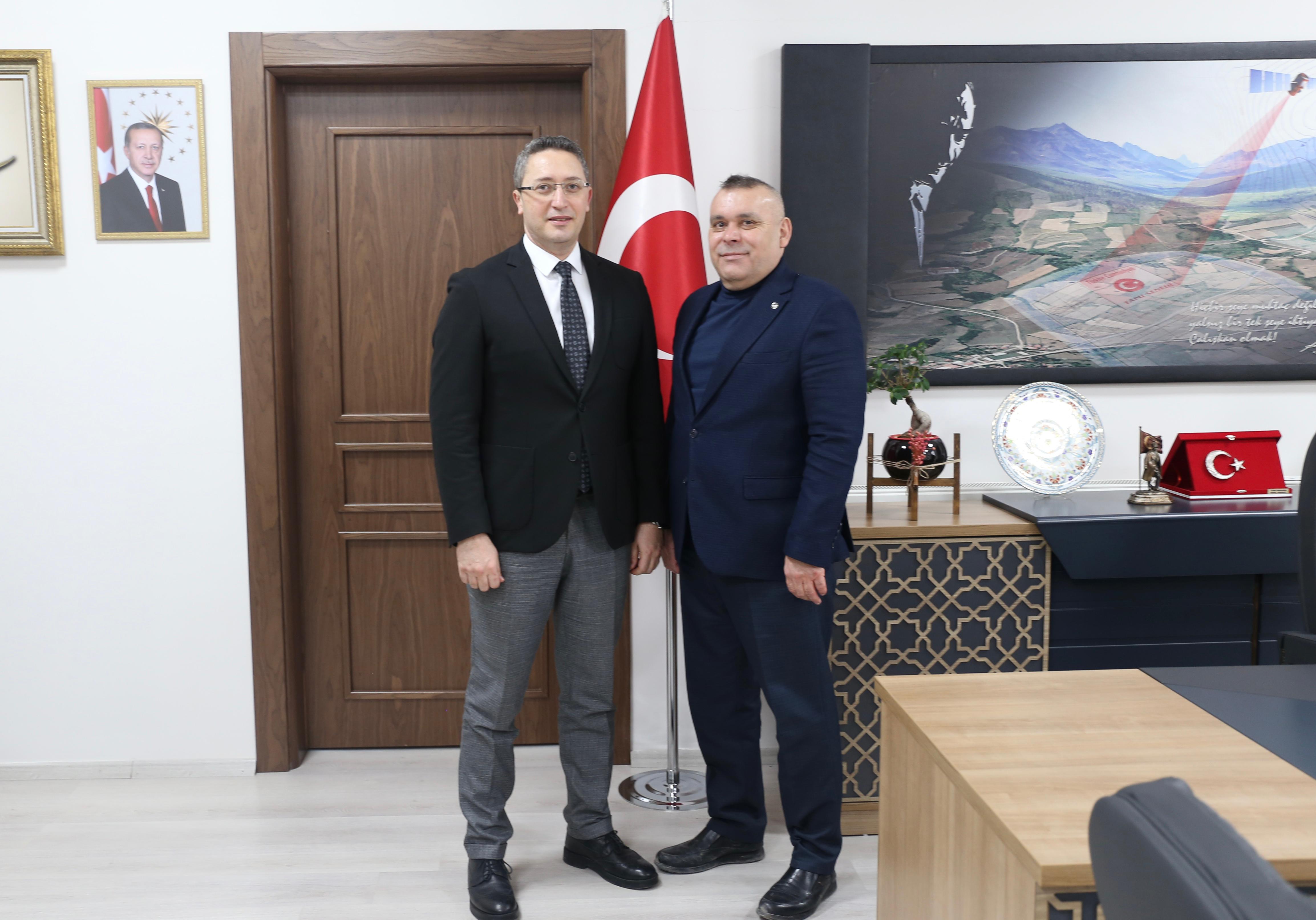 56116676 7F87 4F7B Bd53 718338E95E17