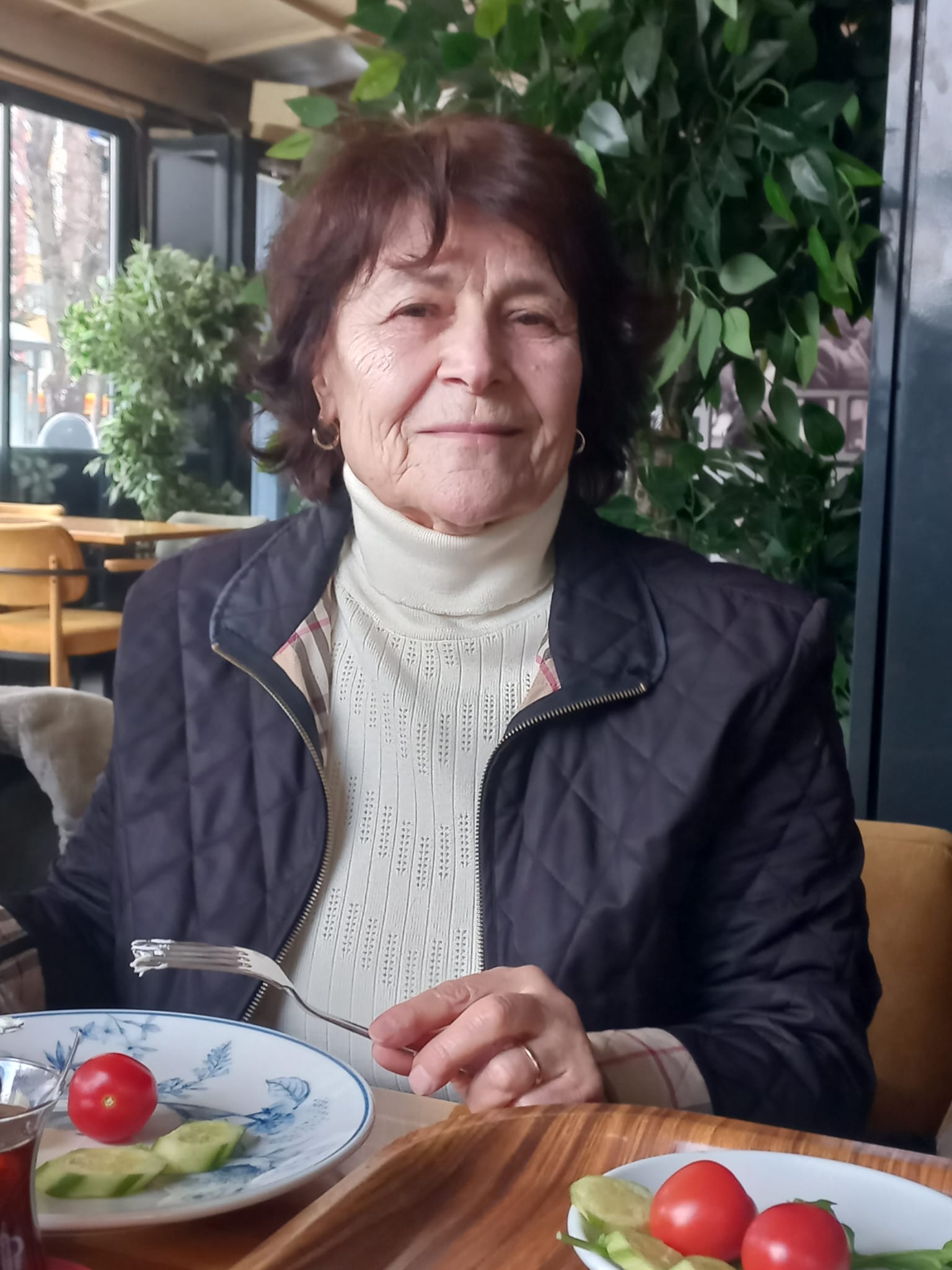 5721D899 22A7 440D Bee5 D98E46D4D523