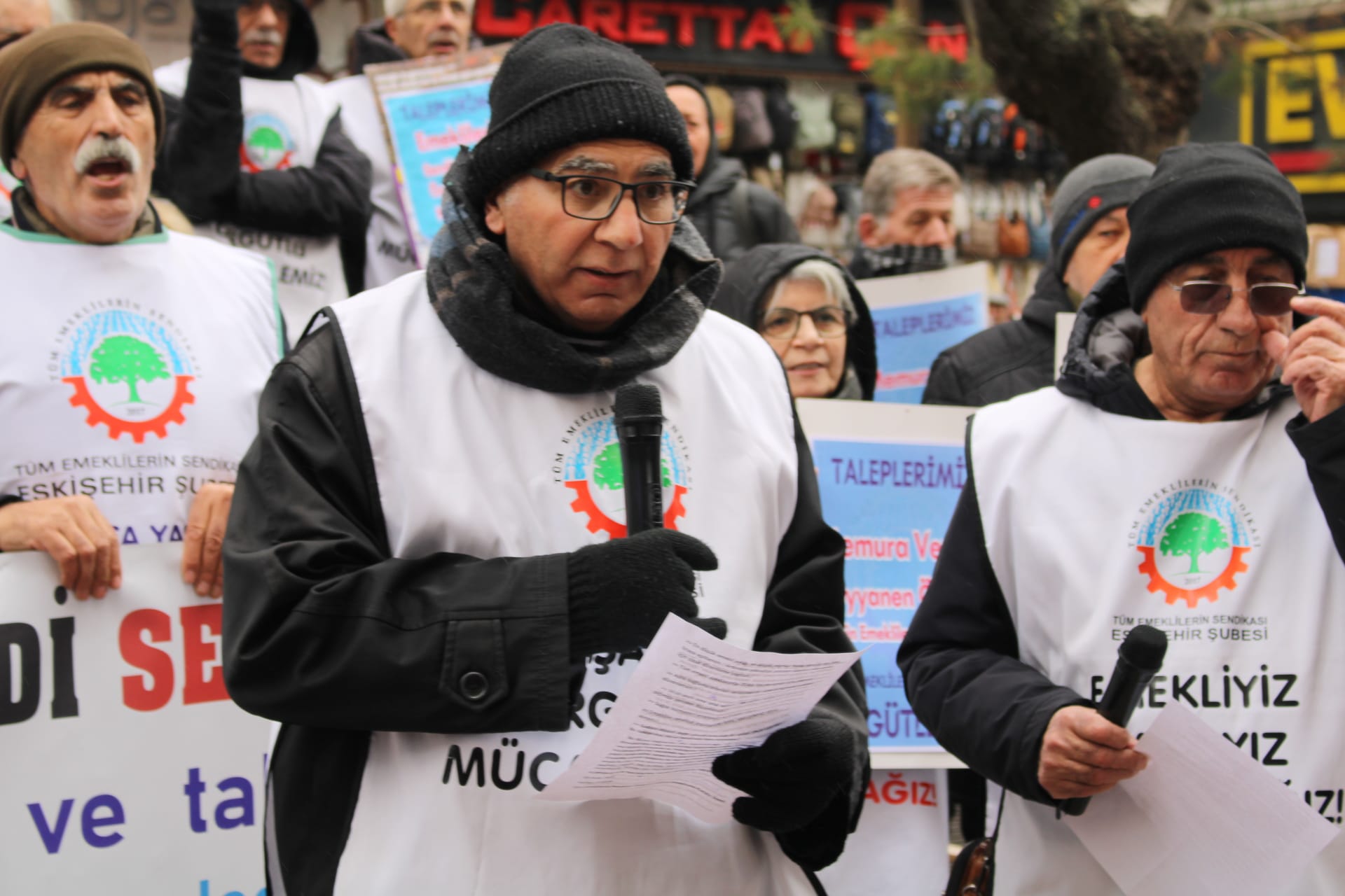 A969E634 84F4 4A07 8Dc7 F75D6E465173