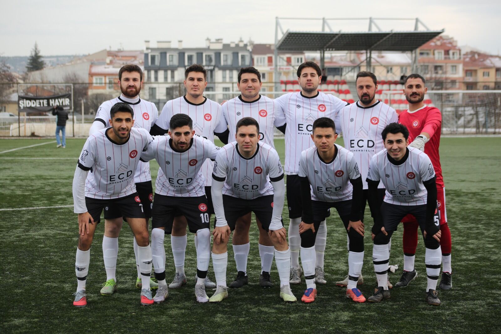 Aed83912 A3A6 4Ddd 9512 Cd947A49C787