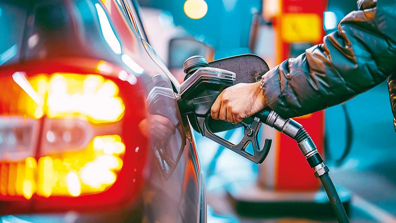 Akaryakıt fiyatlarında son durum! Benzin, motorin ve LPG'ye zam, indirim var mı?