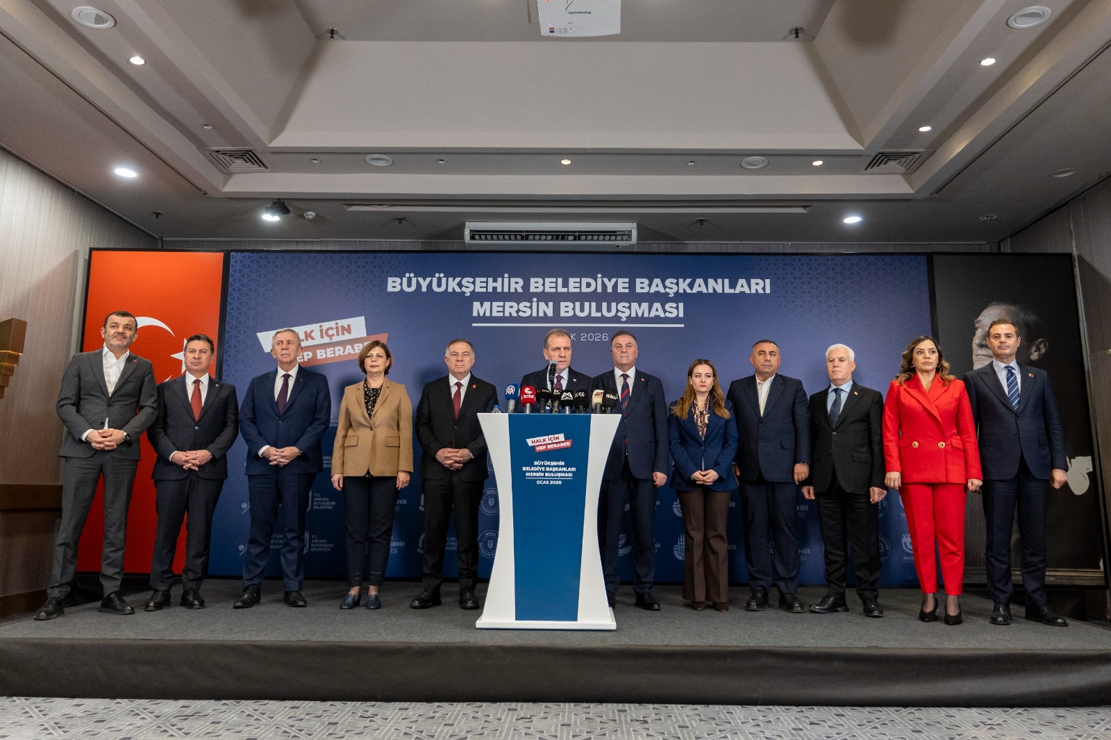 Büyükşehi̇r Beledi̇ye Başkanlari Mersi̇n’de Buluştu (4)