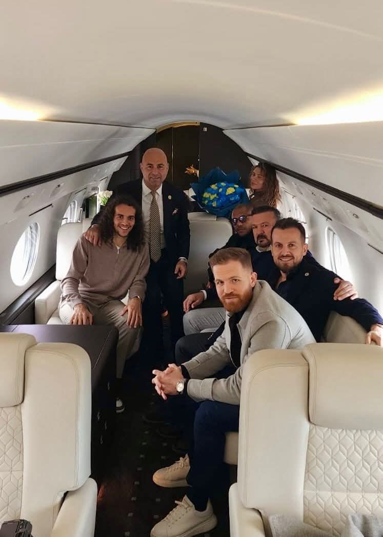 Ece1E637 475A 412C 9Ce0 7Dbae8Aecd81