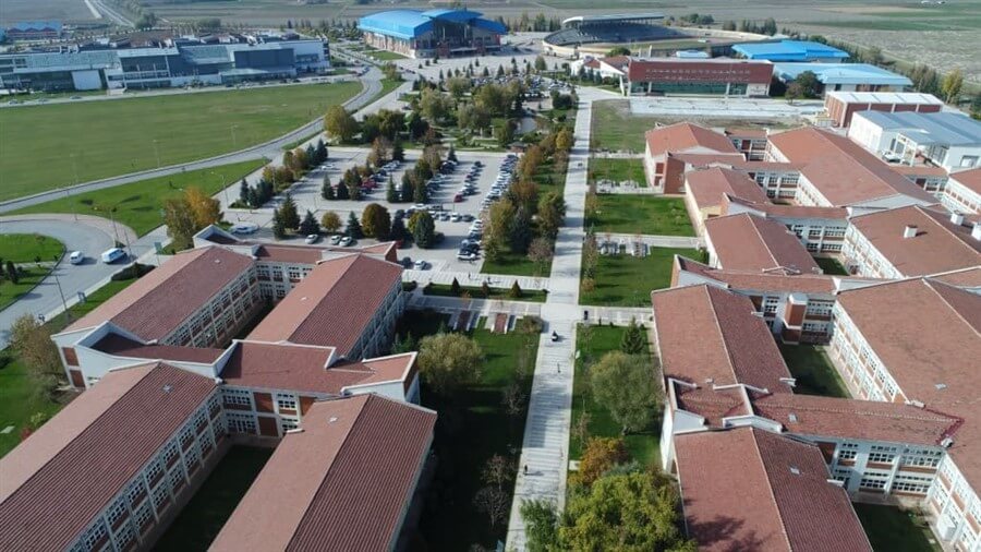 Eskisehir Teknik Universitesinde Okumak