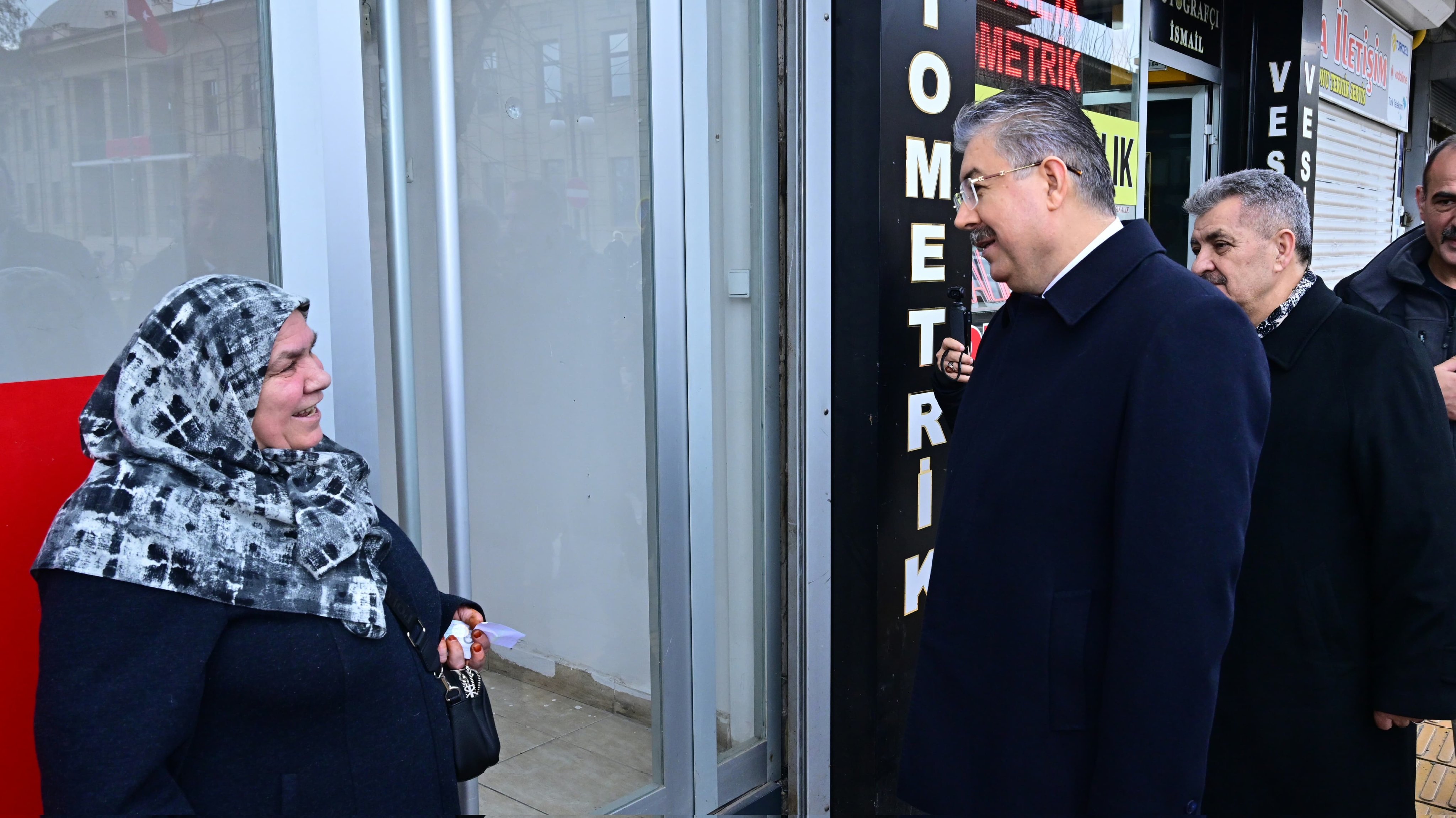 G Q Mk 6 X A A A M Us W