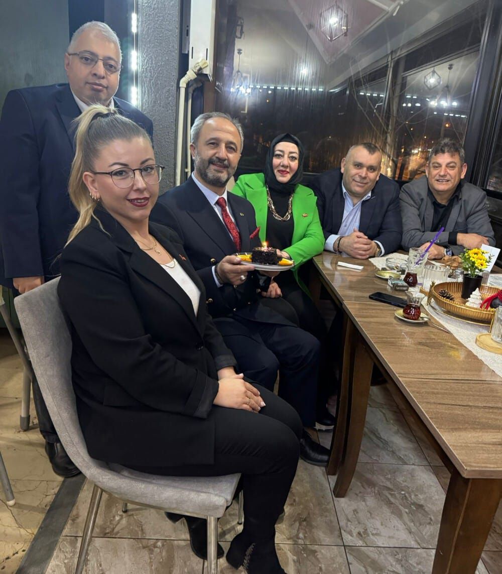 7D09E381 19Ed 4Bb8 929C 77A72B92Daa3