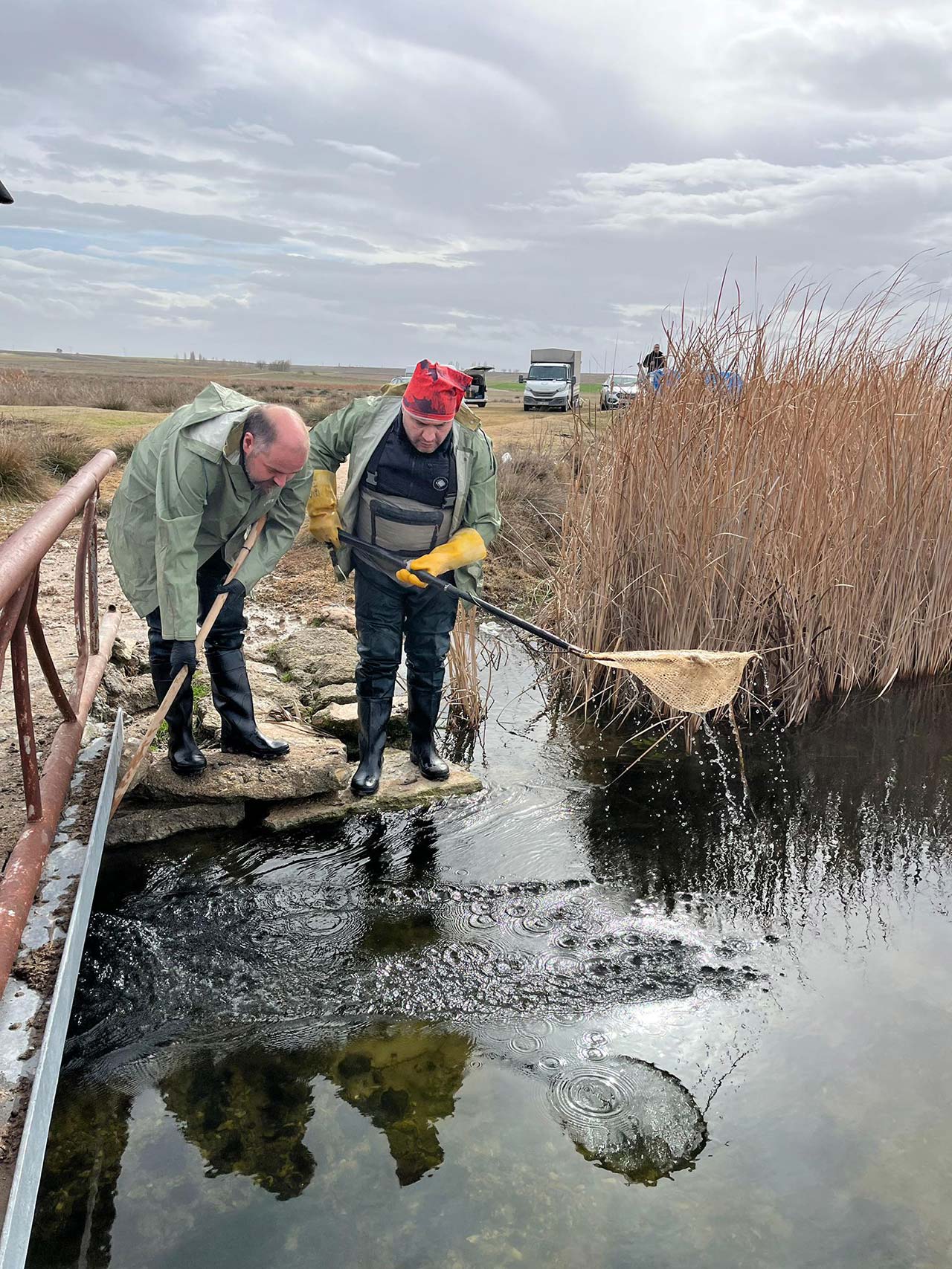 B Ü Y Ü K Ş E H İ R D E N S U L A K A L A N L A R İ Ç İ N A N L A M L I B U L U Ş M A (7)