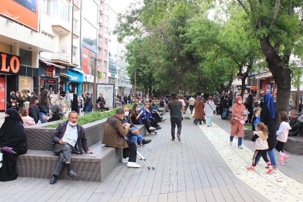 Eskisehir Hamamyolu Bolgesi Yaklasik Iki Bucuk Ay 1591257624588