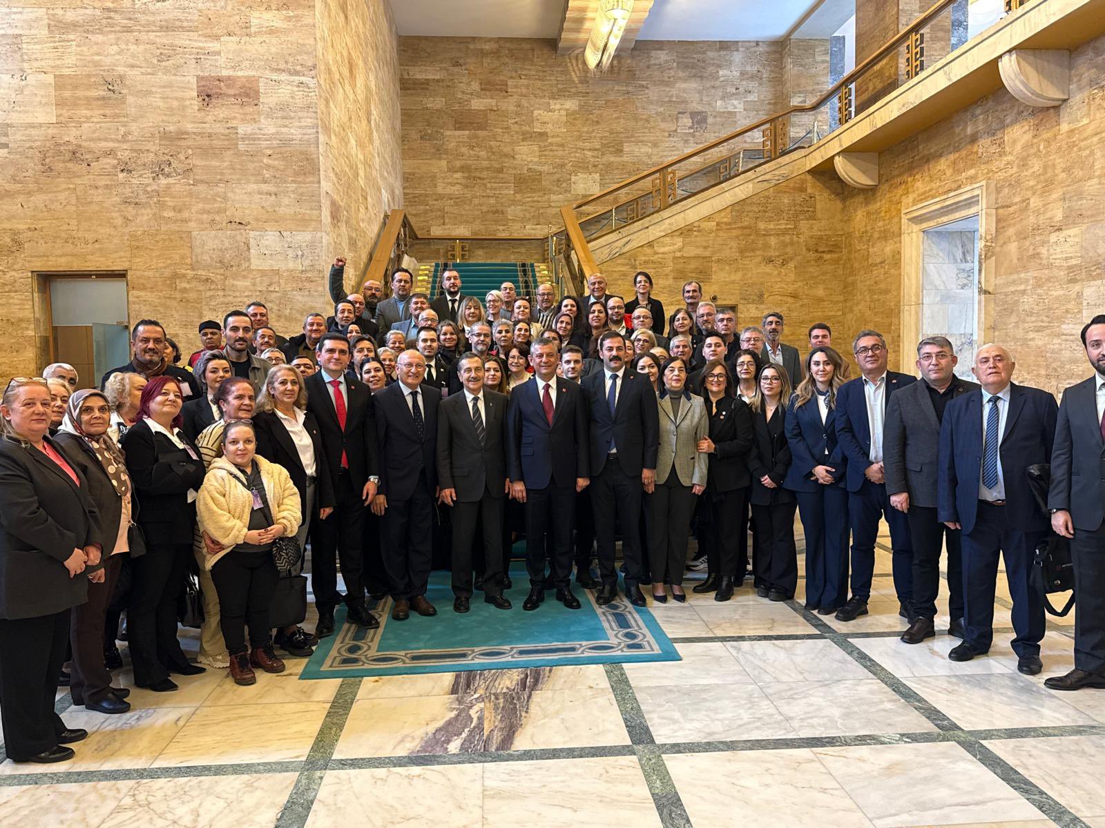 H A0 Gw Z V W U A Iu8Sy