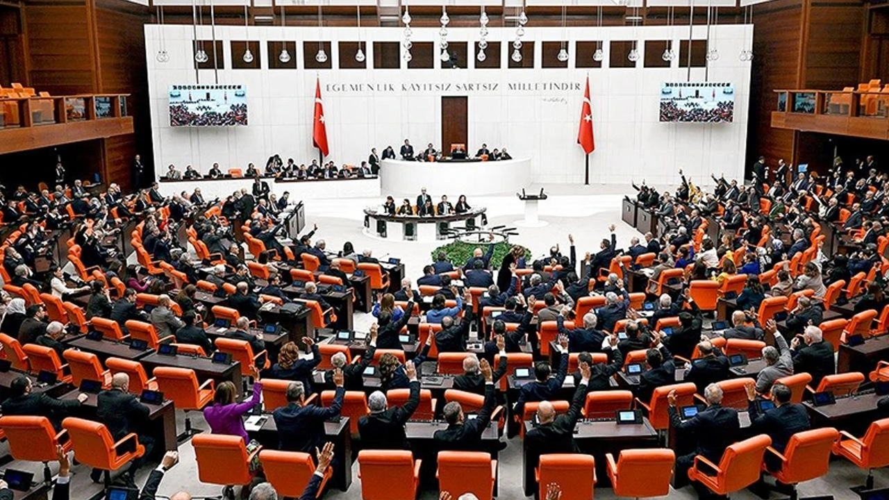Fon Kanun Teklifi TBMM Genel Kurulu’nda görüşülüyor
