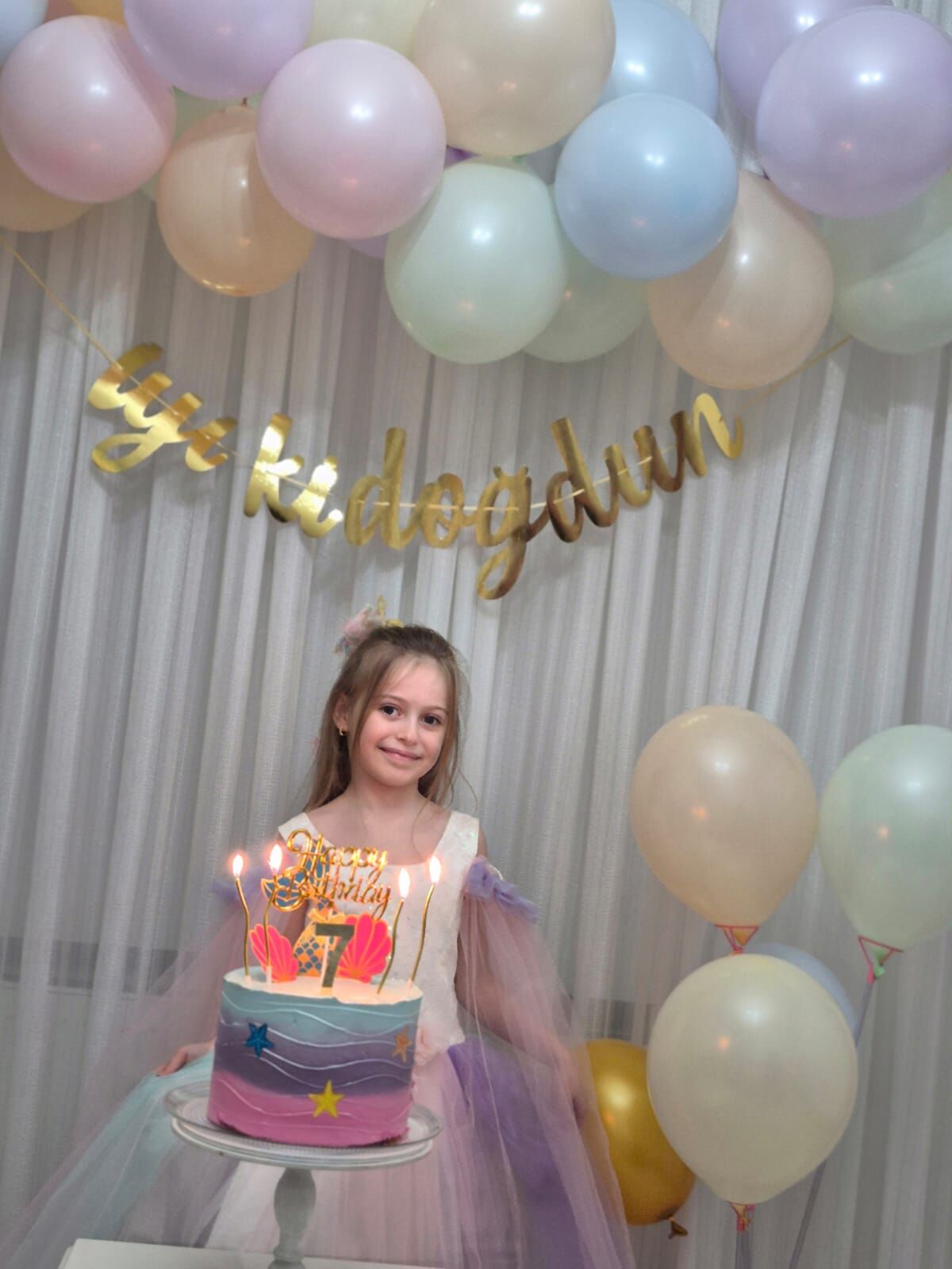 013Dab11 26D8 4E59 8D47 Dd42F86798A2