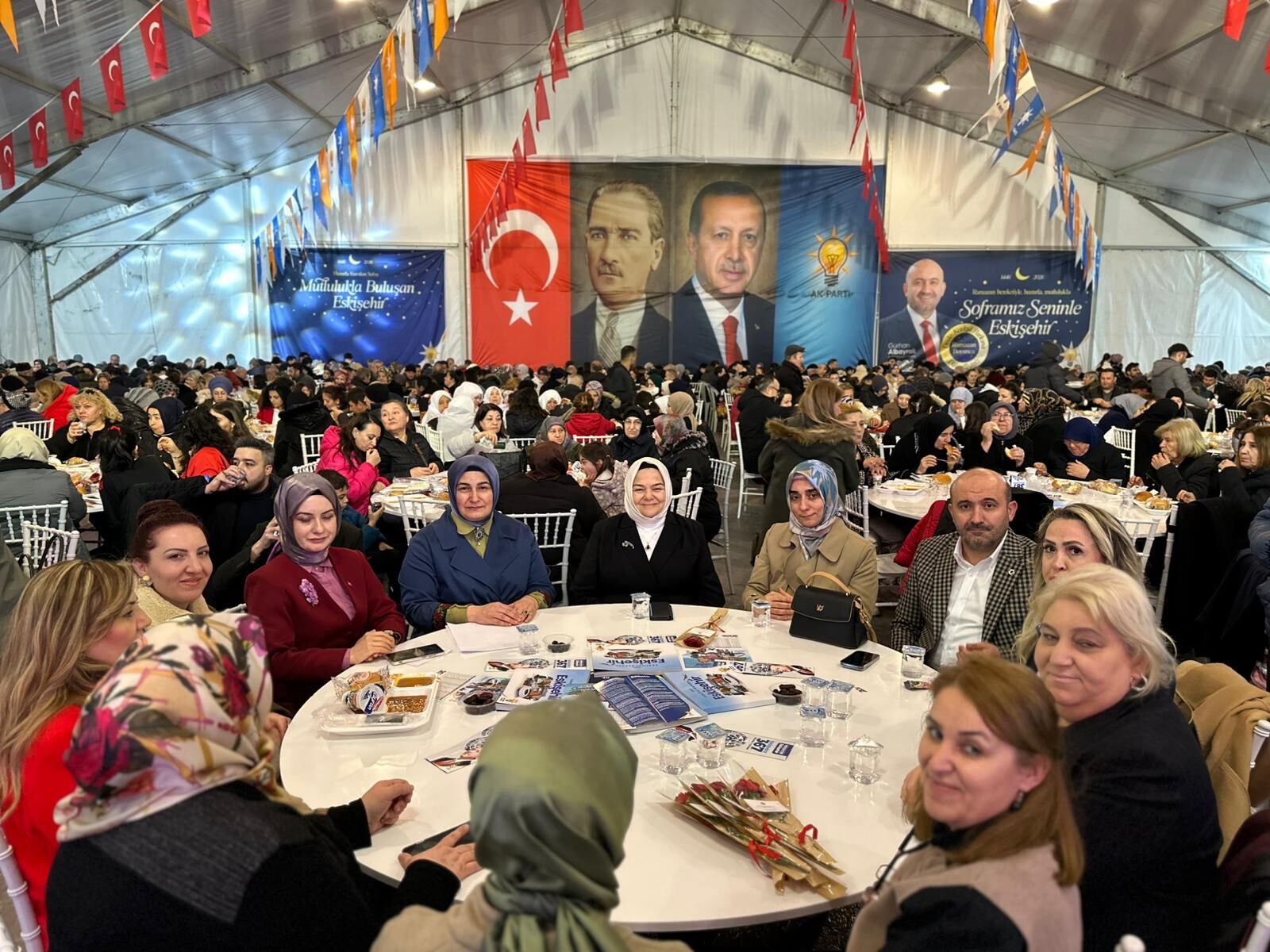 8E180052 B704 4944 9Ab7 73D119D870Cc