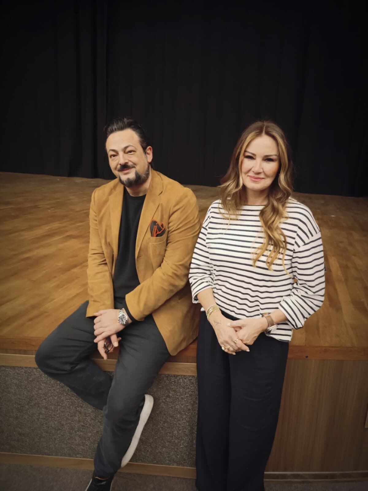 98B7E6A5 559C 4587 9Eef Aeeacd09652F