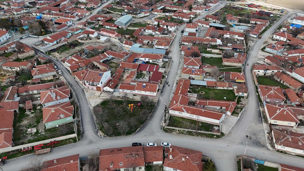 A L P U’ D A B Ü Y Ü K D Ö N Ü Ş Ü M A L T Y A P I D A N Ü S T Y A P I Y A Y E P Y E N İ B İ R İ L Ç E (1)