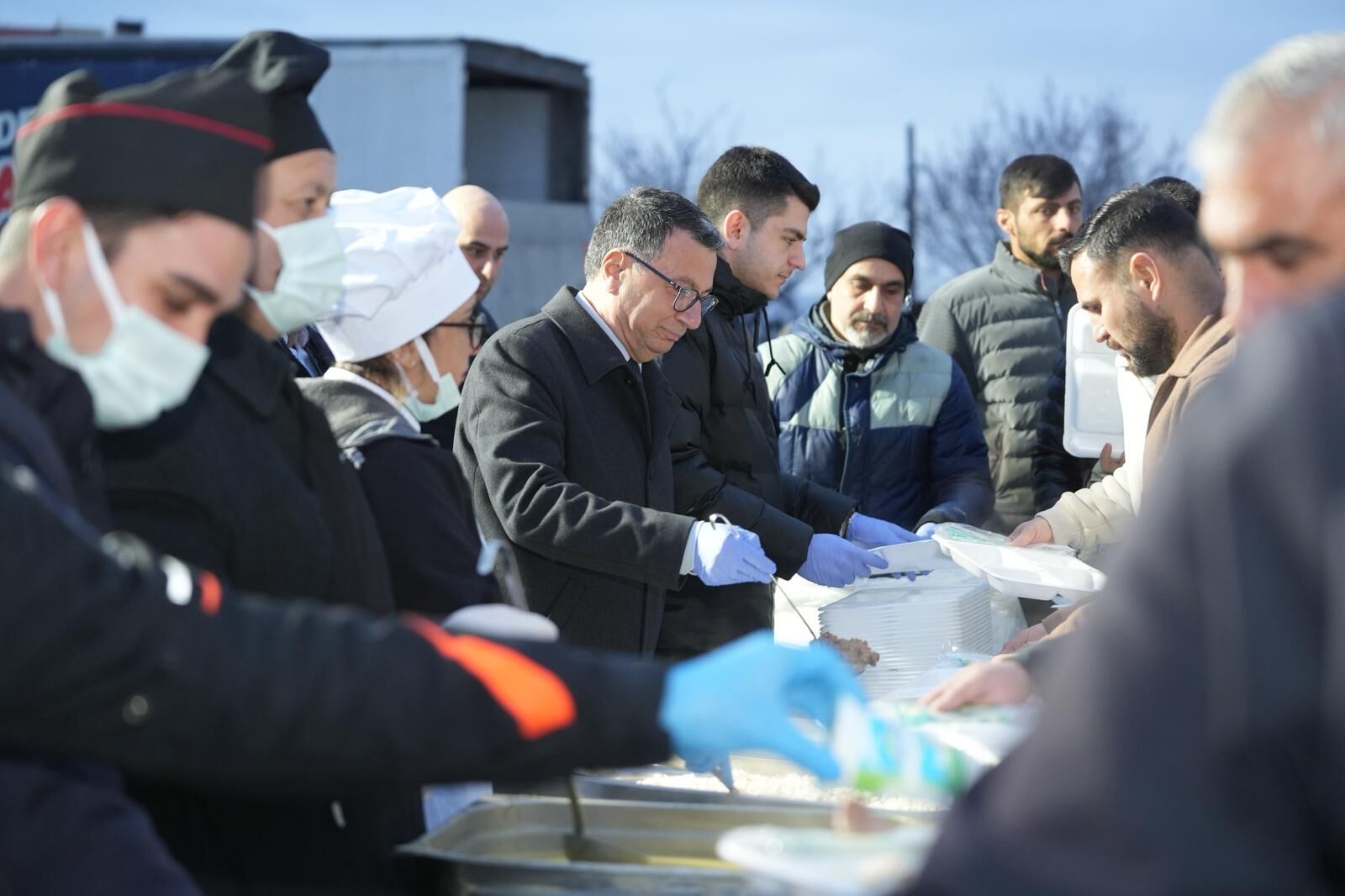 Büyükşehi̇r İftar Davetleri̇ne Devam Edi̇yor (1)