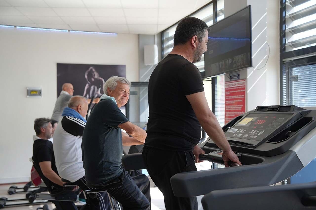 E S K İ Ş E H İ R’ D E S P O R L A D O L U G Ü N L E R B A Ş L I Y O R (1)(1)