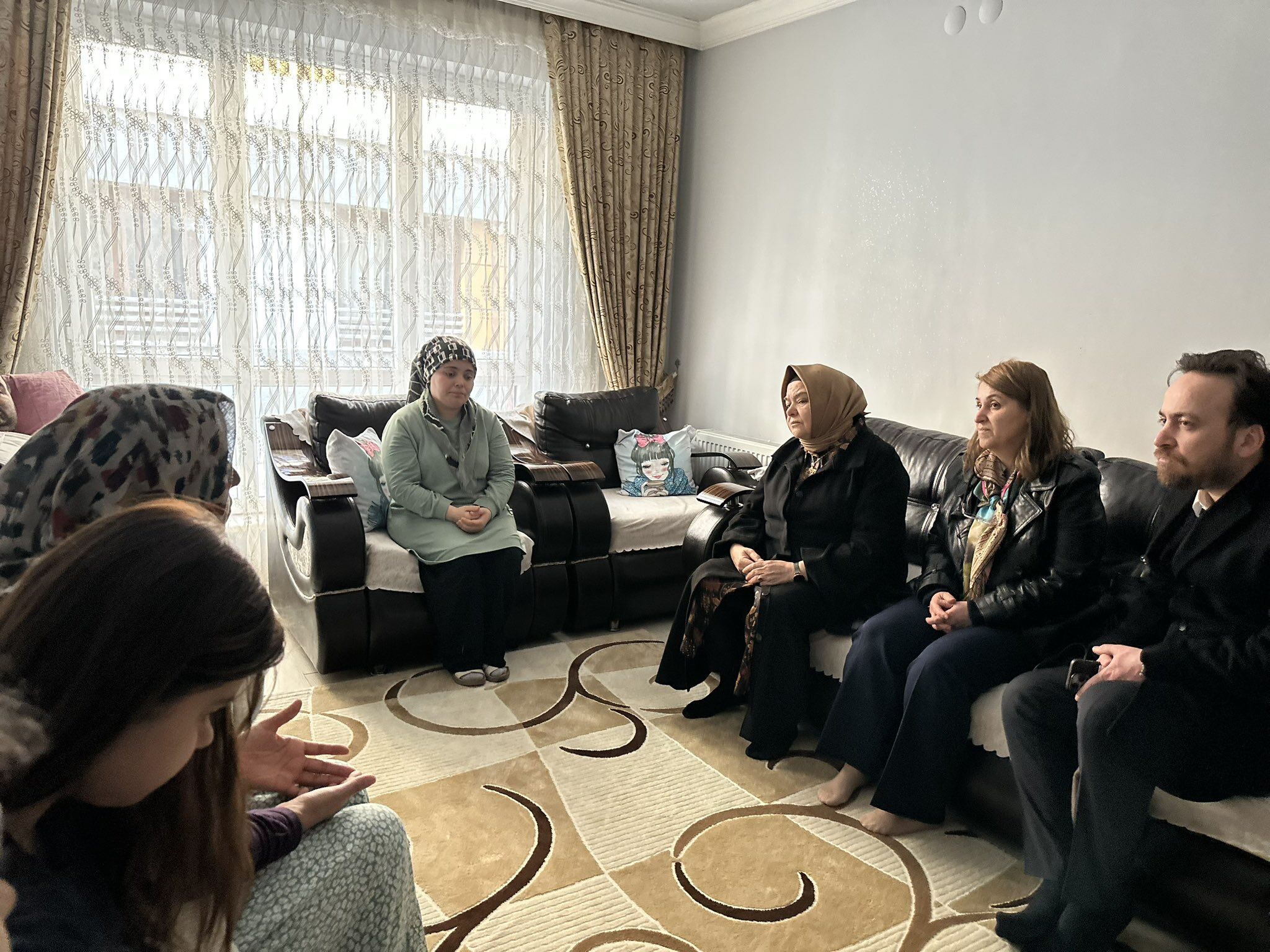 H C Vz1Gz X U A I G N5I