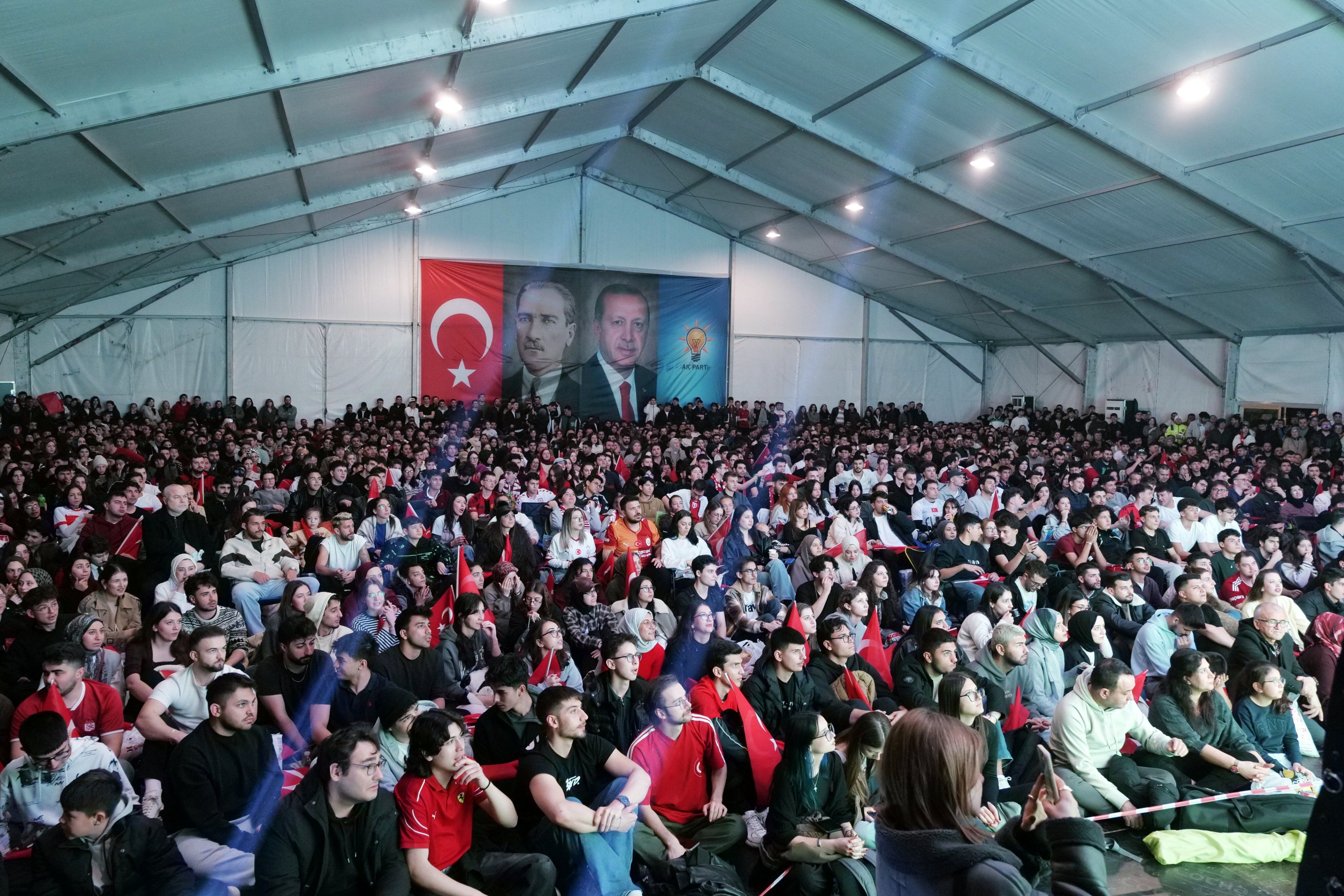 H E X D Tw Fb Y A Q K Bw