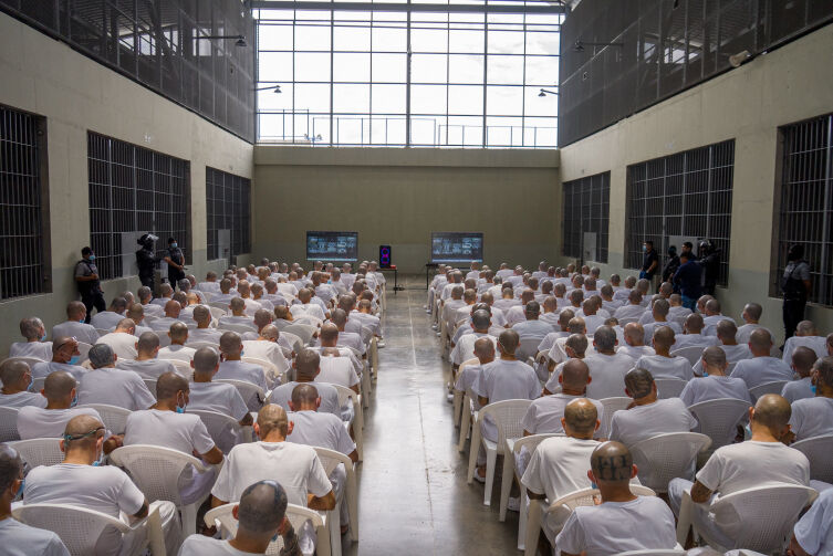 2026 04 21 T025955 Z 1822454693 R C25 T K A X V P T2 R T R M A D P 3 E L S A L V A D O R C R I M E