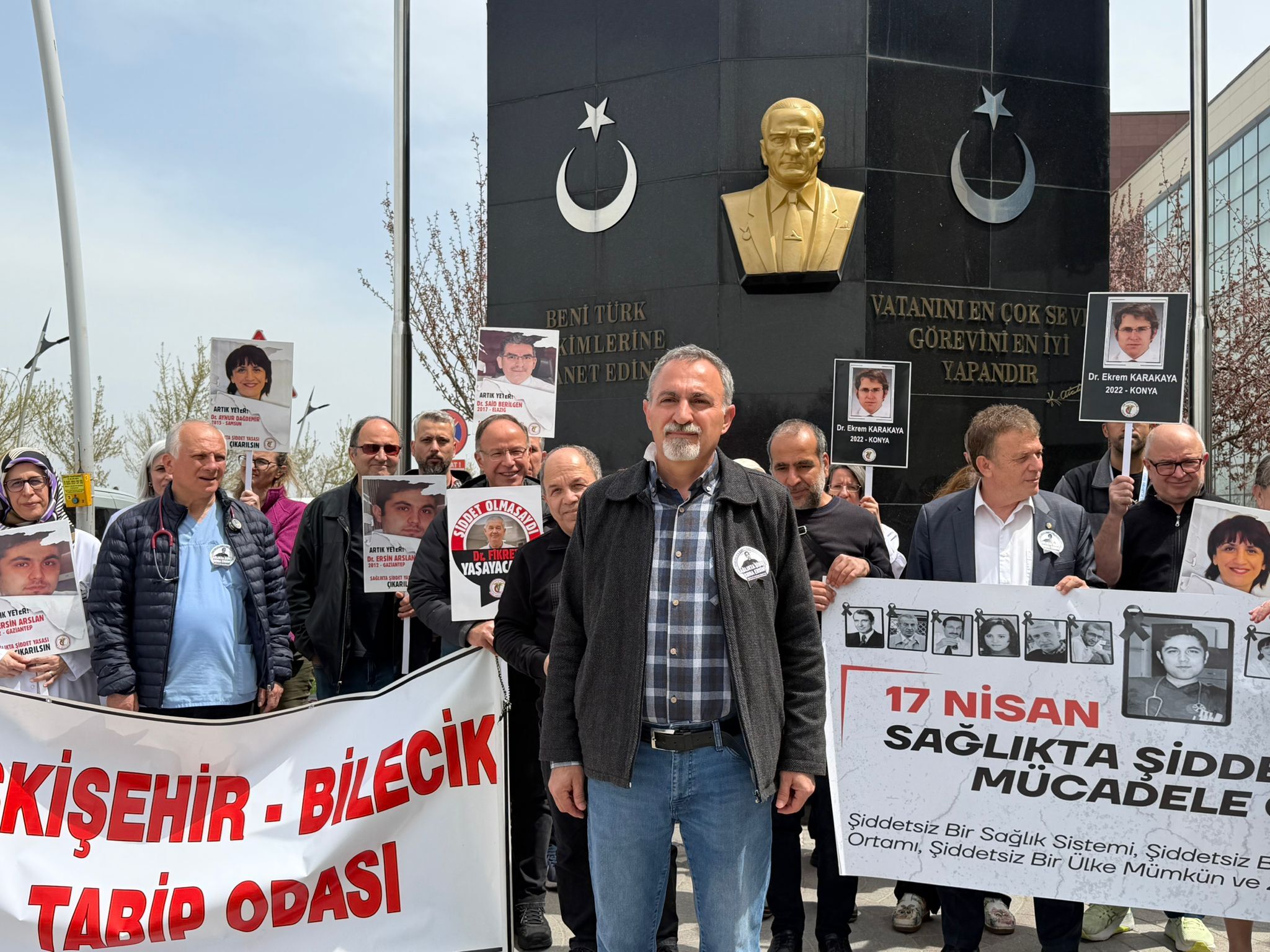 B95185Ec B837 4A17 81Ea Efee45D60Aea