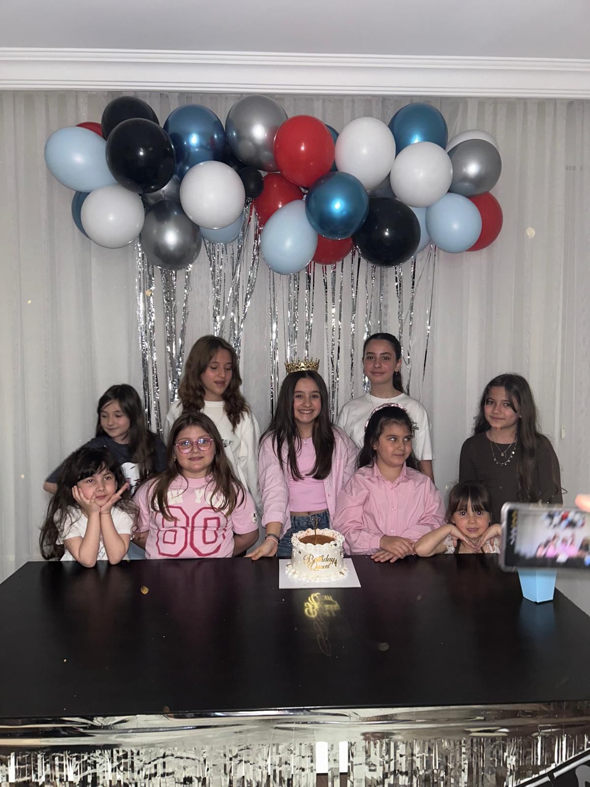 C64Ccaae F826 43F3 A4A1 F91D010F507C