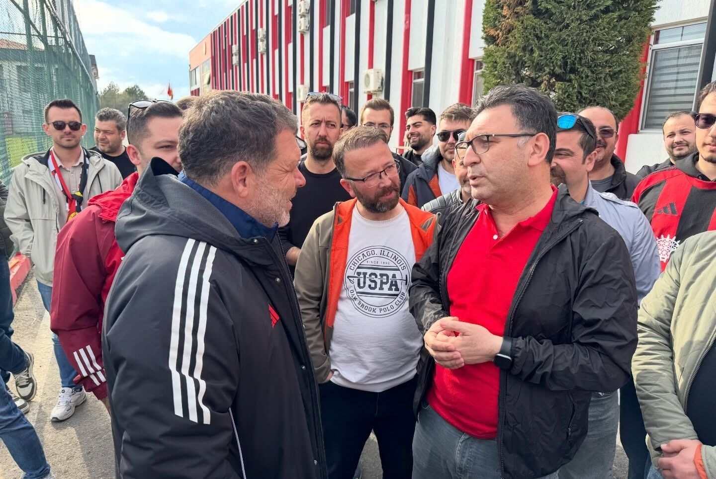 D2213348 Fd49 4B37 A98E D250Dd65Fc5A