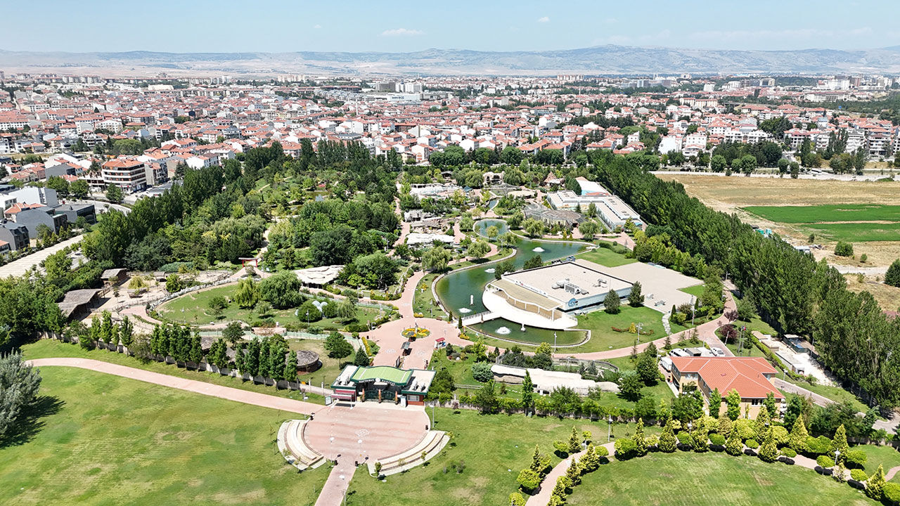 E A Z A’ D A E S K İ Ş E H İ R G Ü C Ü (1)