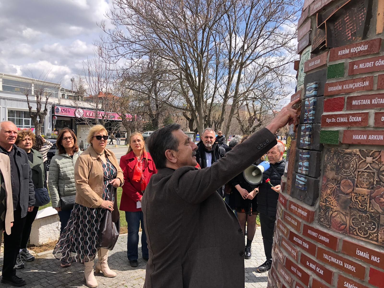 Whatsapp Image 2026 04 01 At 13.19.51 (1)