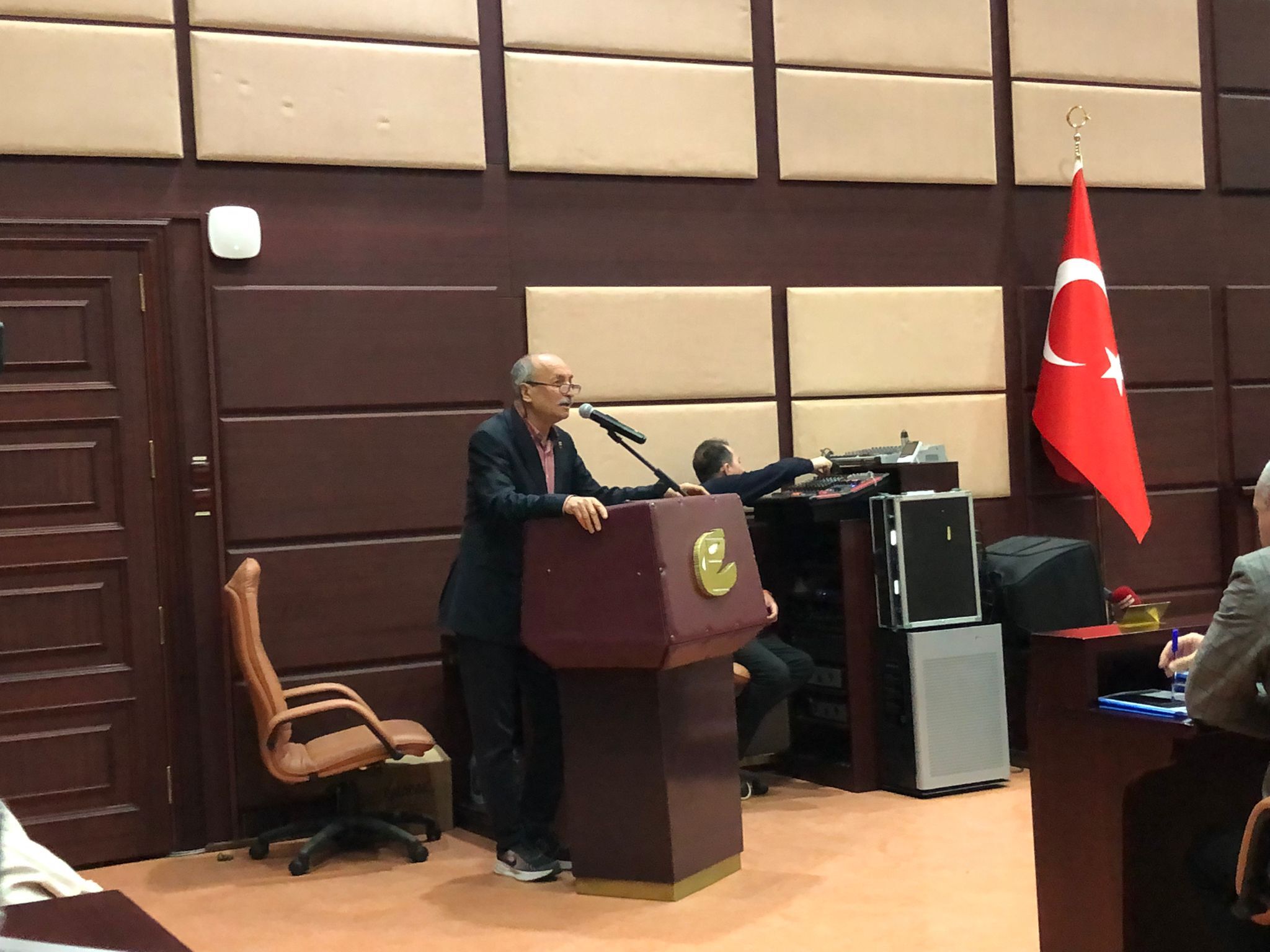 Whatsapp Image 2026 04 14 At 17.40.47-1