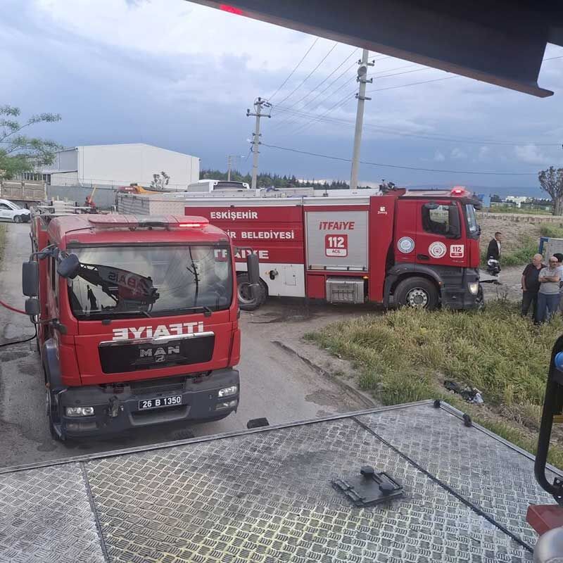 A W711330 04