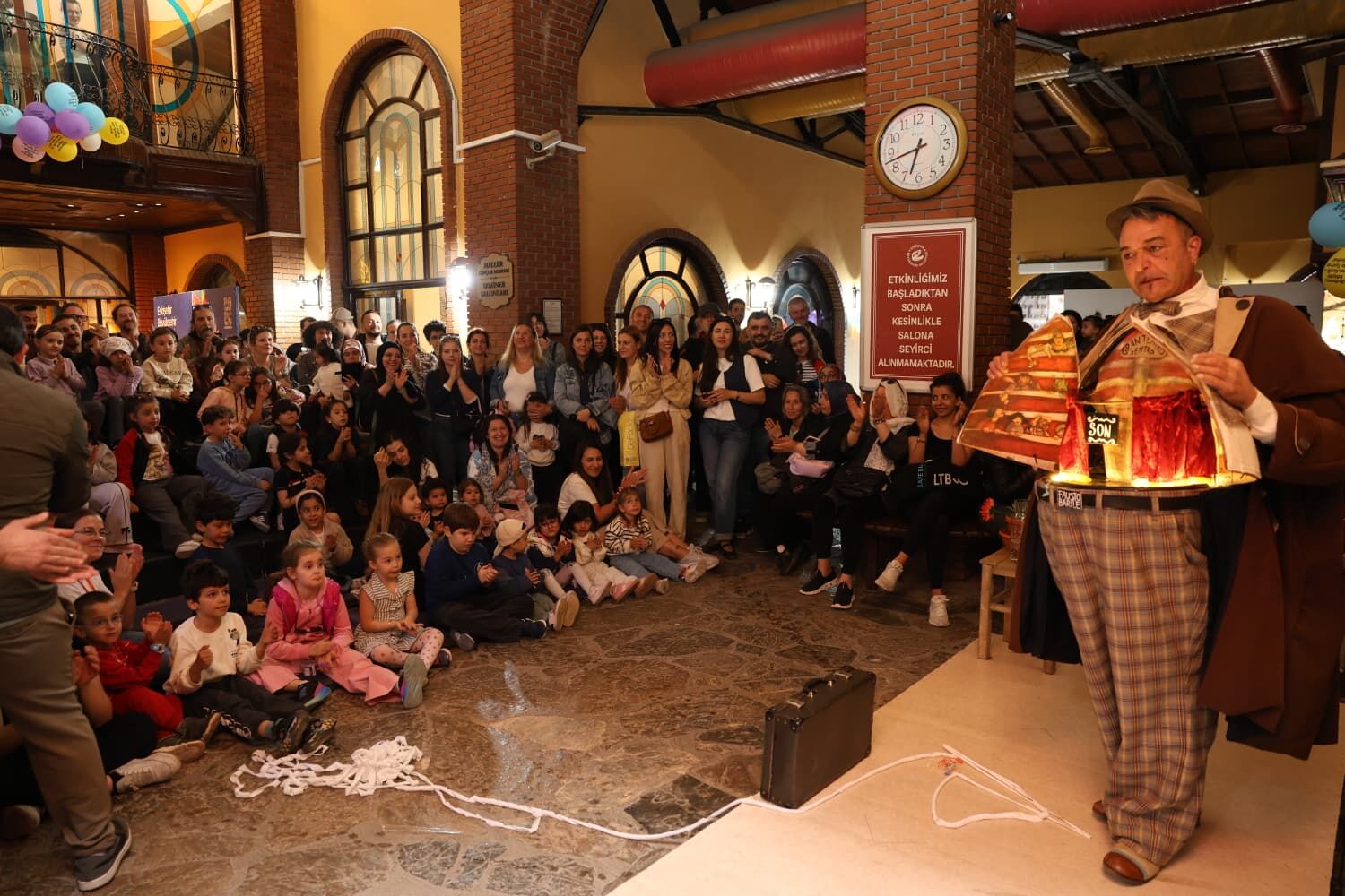 Eski̇şehi̇r’i̇n Rengârenk Festi̇vali̇ Sona Erdi̇ (3)