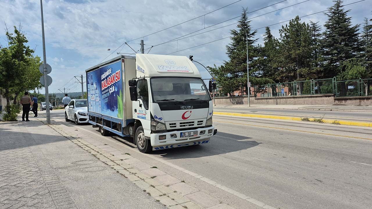 A W728208 01
