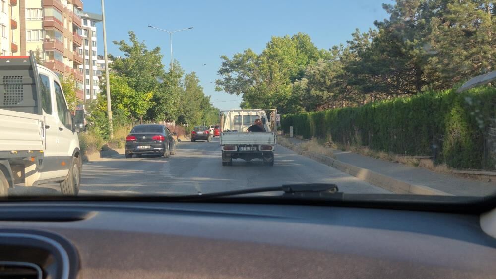 Eskişehir'de trafik kurallarını hiçe sayan yolculuk
