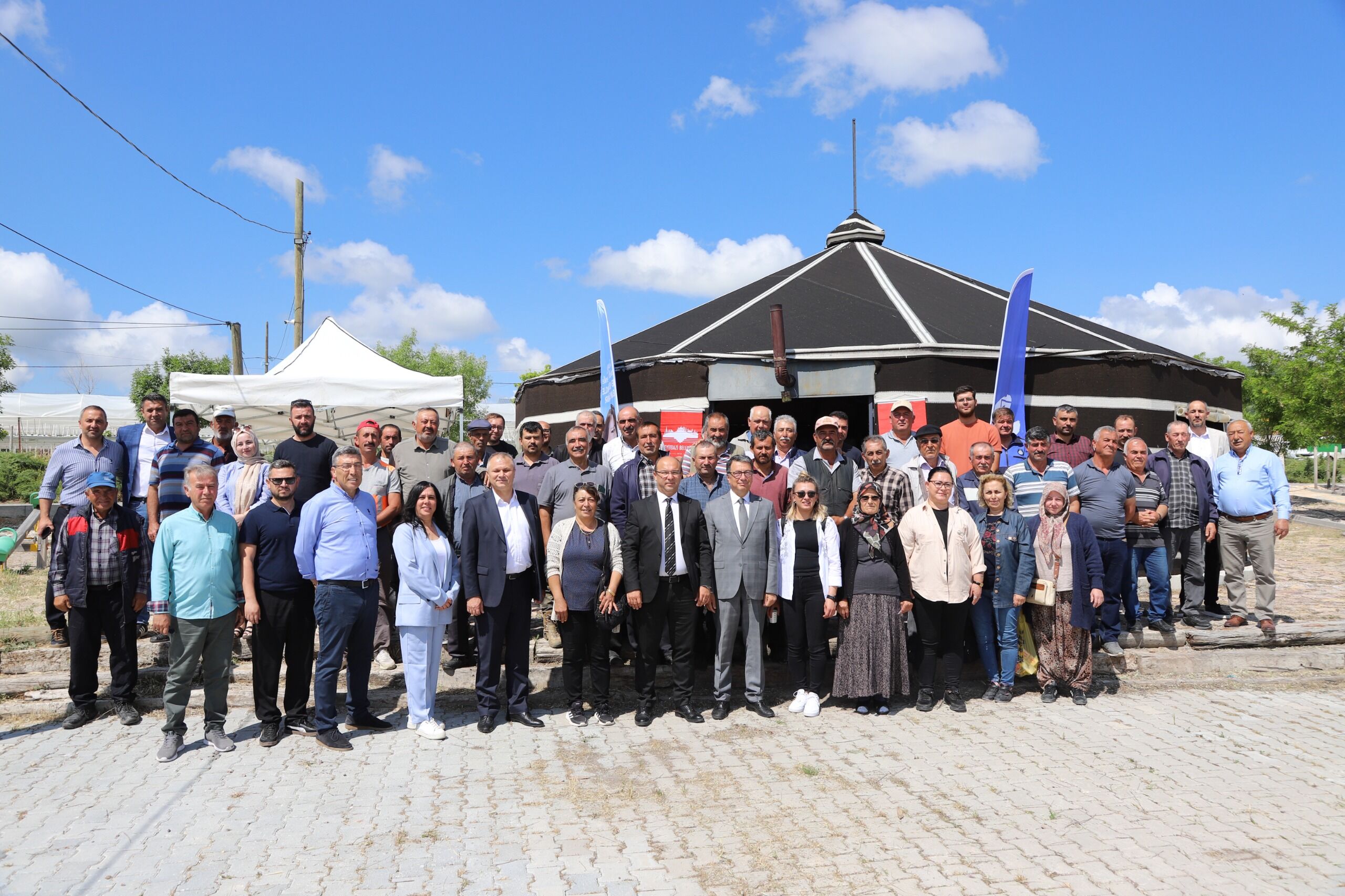 Büyükşehi̇r Ve Seyi̇tgazi̇’den Üreti̇ci̇lere Damizlik Koç Desteği̇ (17)