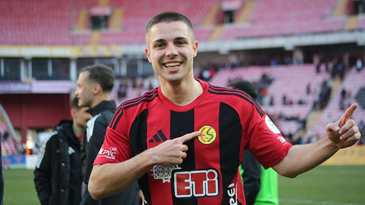 Eskişehirspor Batuhan'la yolları ayırdı