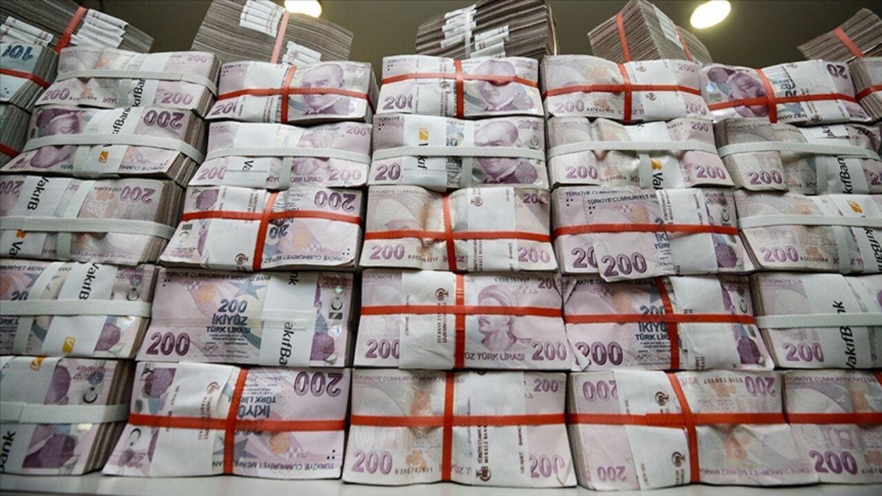 Süper Loto'da tarihi rekor: 1,1 milyar TL'lik dev ikramiye Adıyaman'a çıktı!