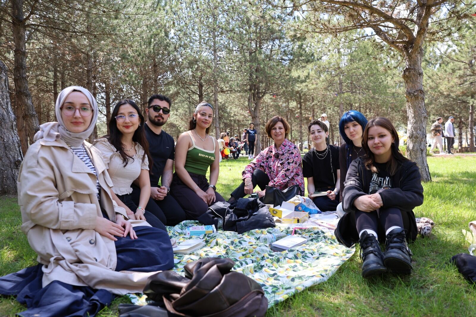 Eski̇şehi̇r Yi̇ne Zi̇rvede (1)