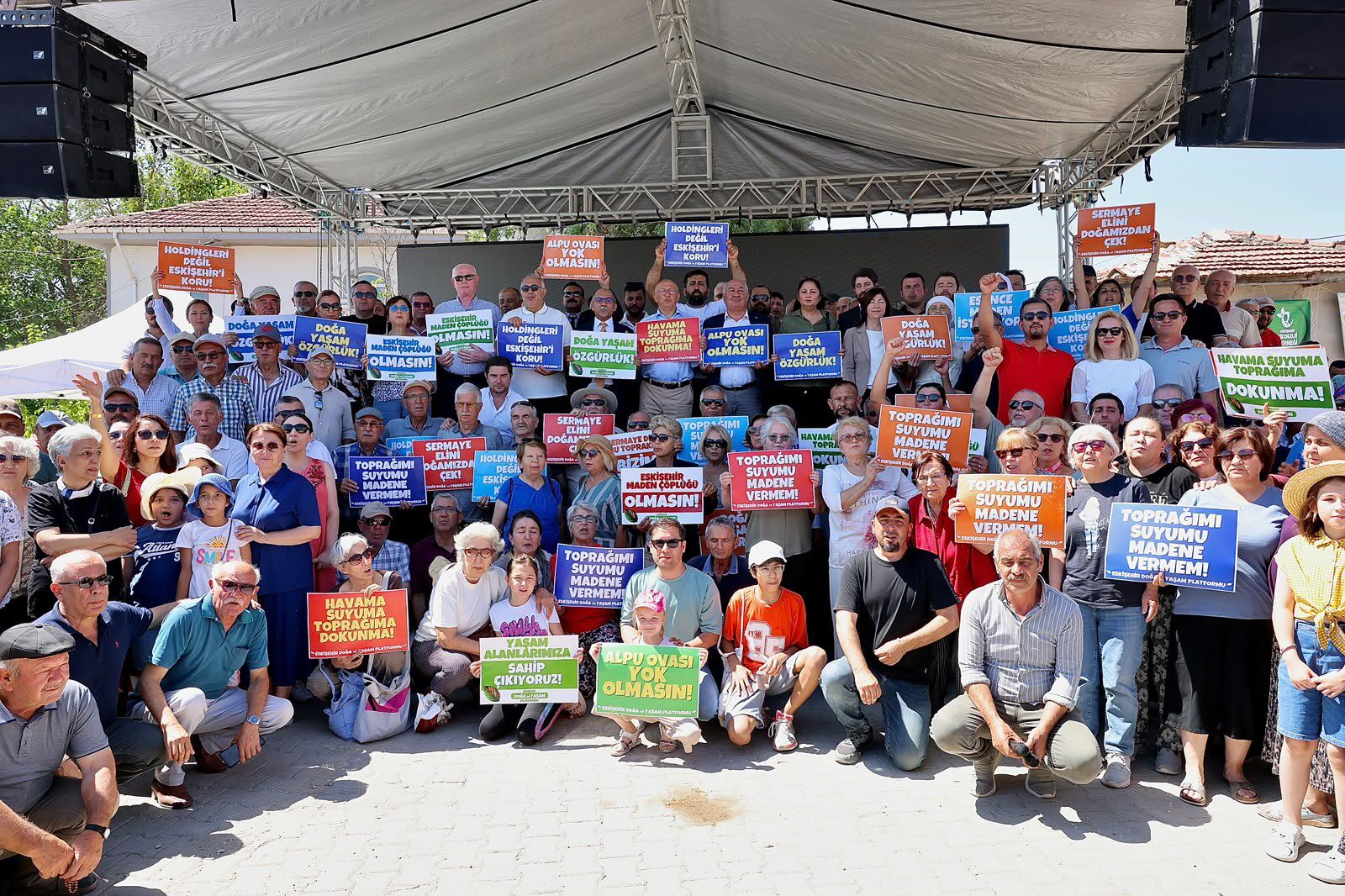 Eskişehir'de maden protestosu: Halk ÇED toplantısına izin vermedi