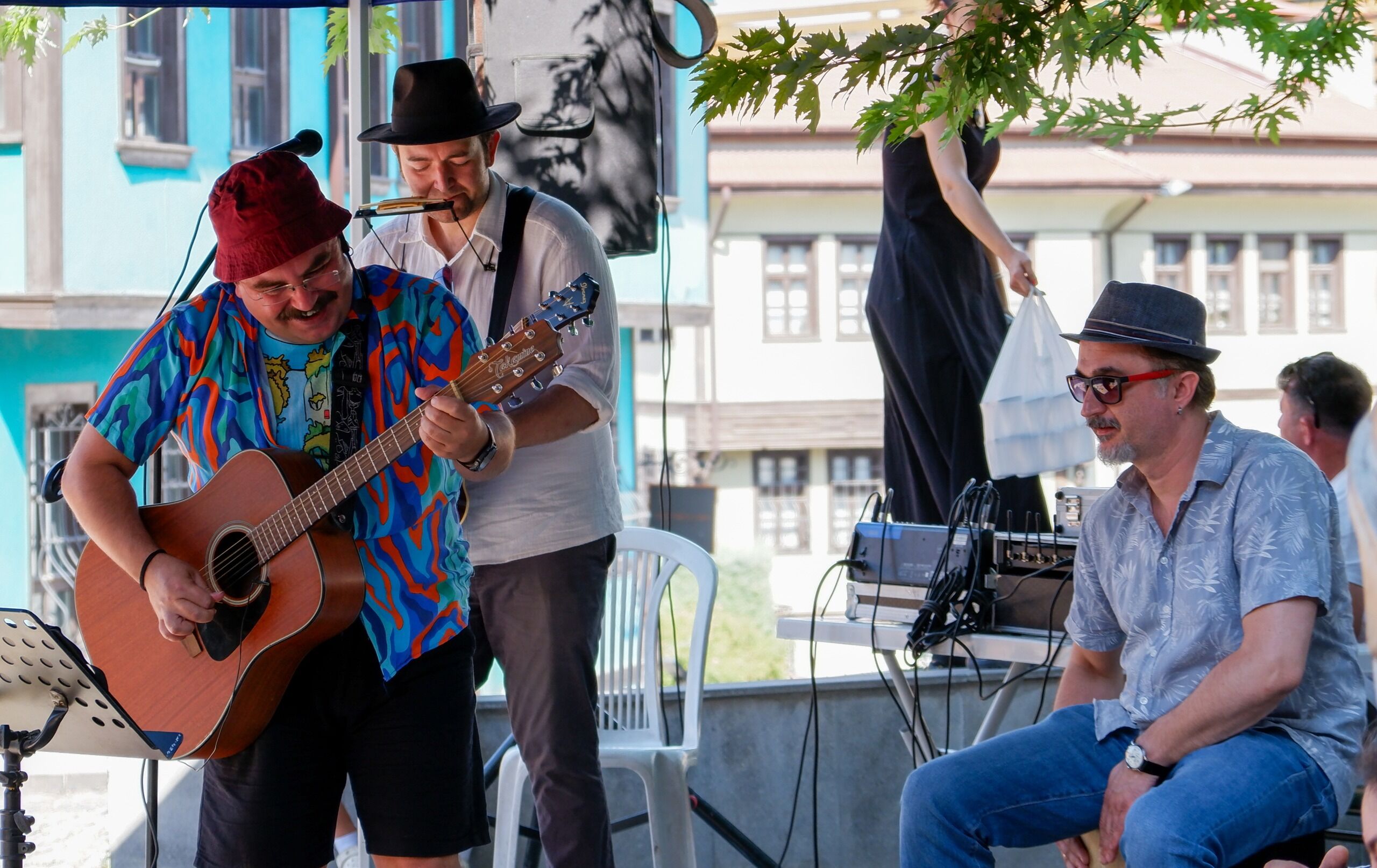 Hayal Orkestrasi Sanat Sokağinda Çocuklarla Buluştu (5)