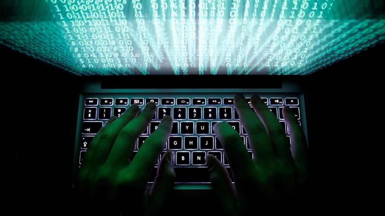 Binlerce FBI ajanının kişisel verilerinin çalındığı iddiası
