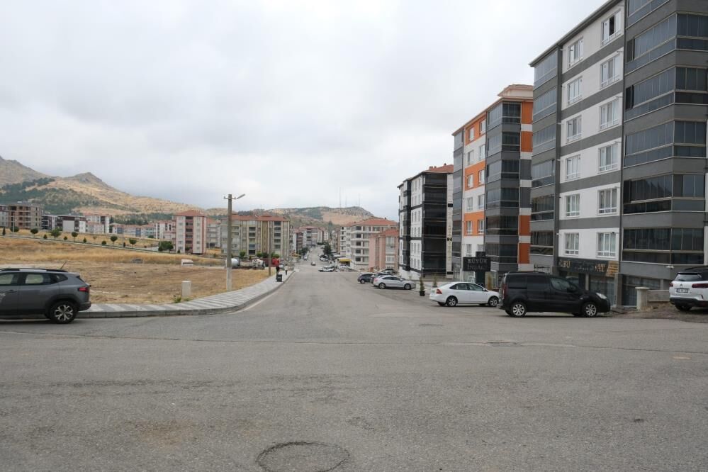 Sivrihisar’da yeni yapılaşma bölgelerine elektrik altyapısı
