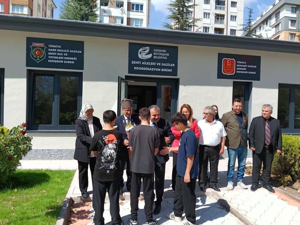 Gaziler Günü'nde miniklerden anlamlı ziyaret
