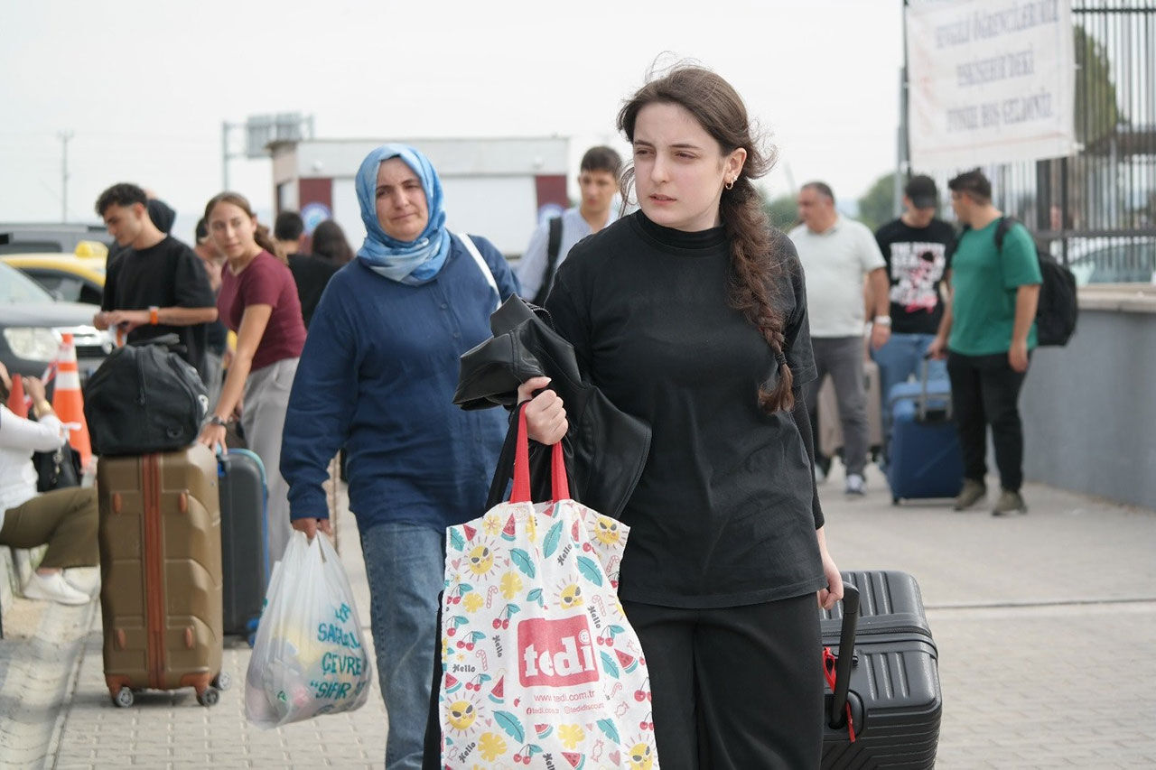 Yeni eğitim-öğretim döneminde Eskişehir'e gelen öğrenciler yurtlara yerleşti