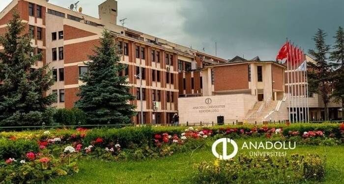 Anadolu Üniversitesinde Yapay Zekâ Uygulama ve Araştırma Merkezi kuruldu