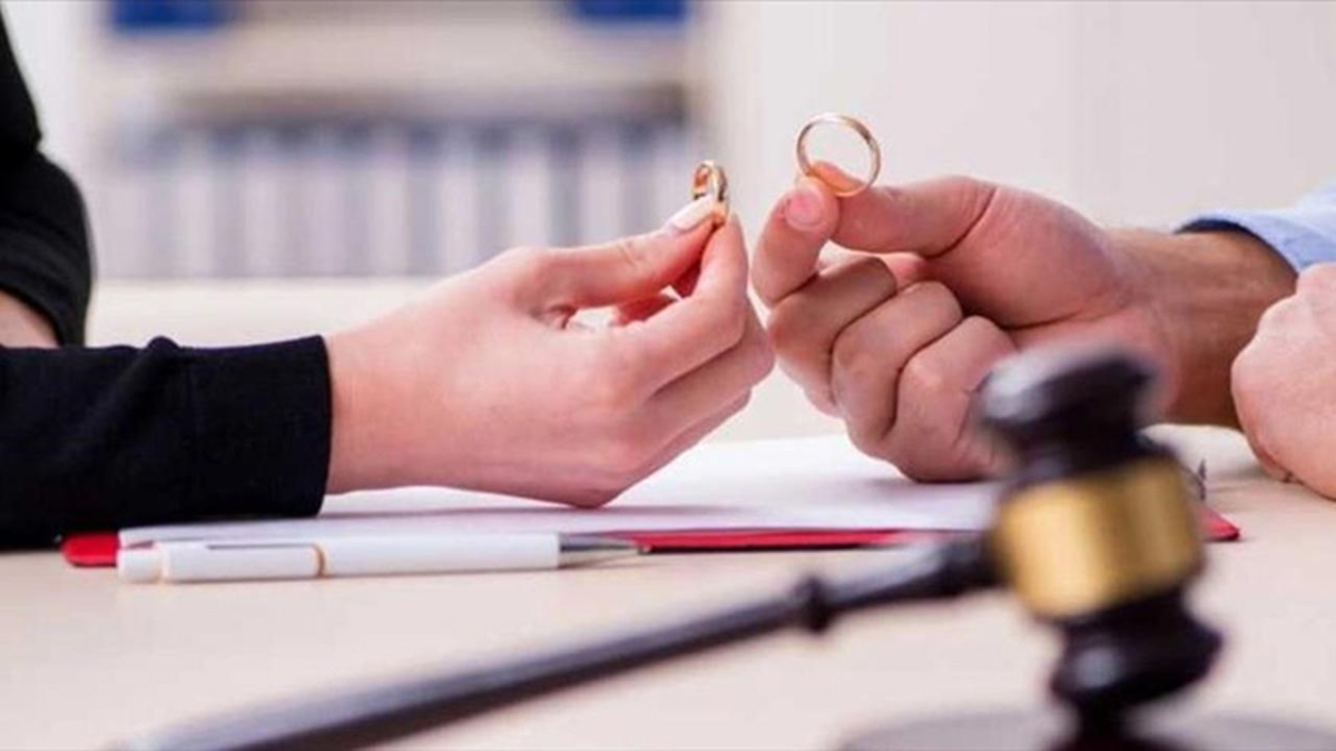 AYM'den süresiz nafaka kararı: 9 ay sonra yürürlüğe girecek