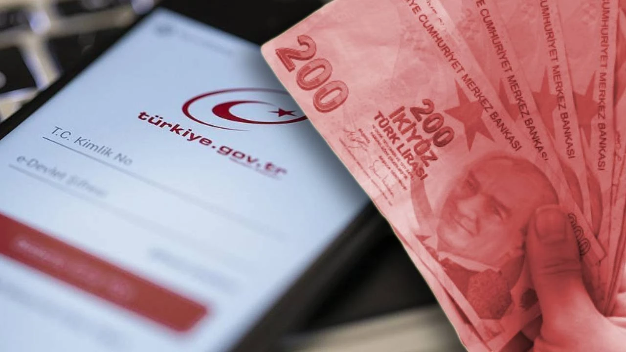 SGK'da 3 Maaş Sürprizi! e-Devlet'e Girenler Gözlerine İnanamadı!