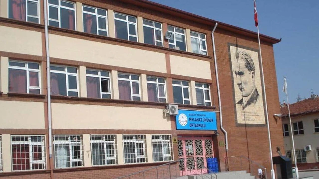 Eskişehir’de okulda makas çekildiği iddiasına ilişkin açıklama: “Gerekli tedbirler alındı”