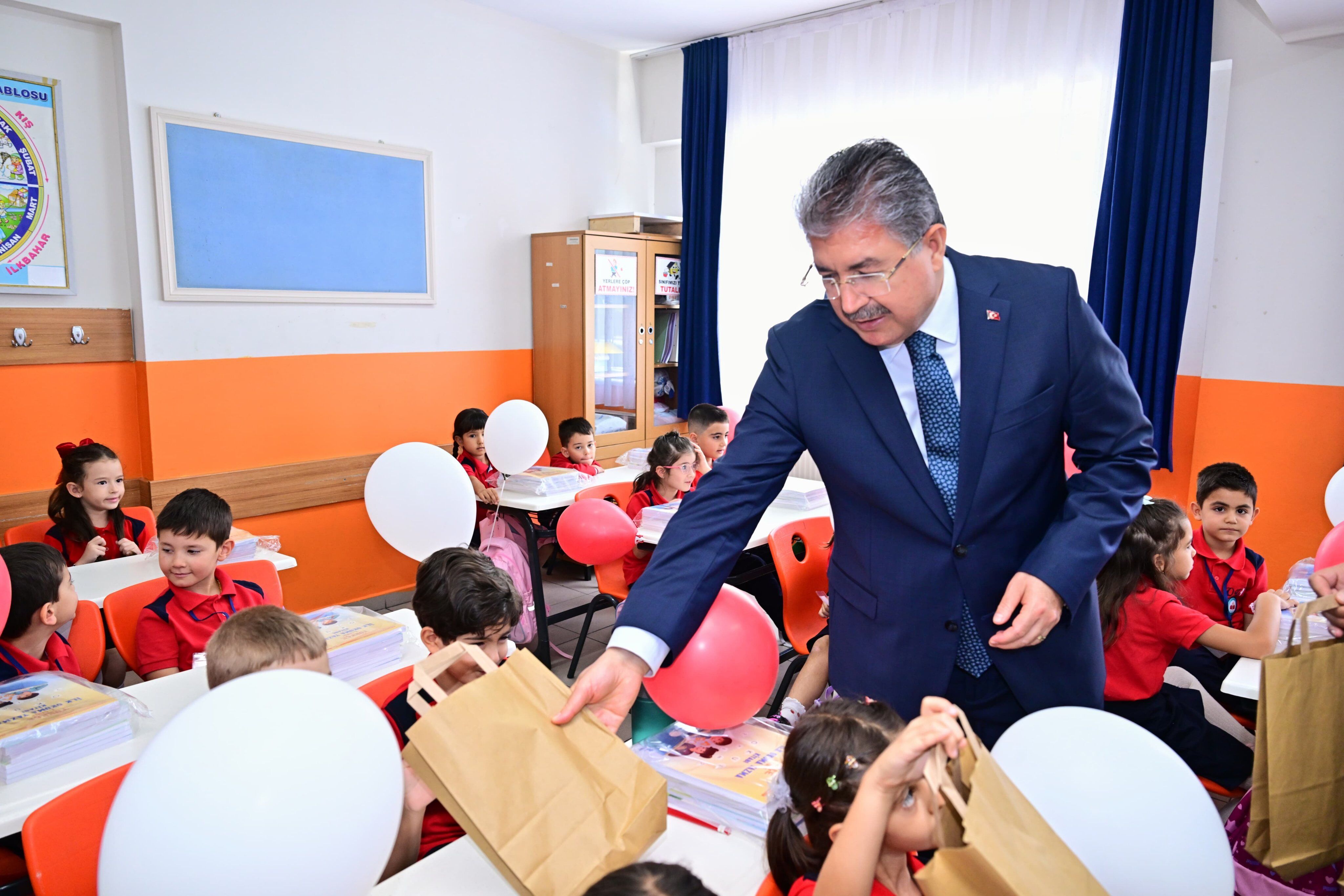 Eskişehir'de '2026-2027 Eğitim-Öğretim Yılı Açılış Töreni' gerçekleştirildi