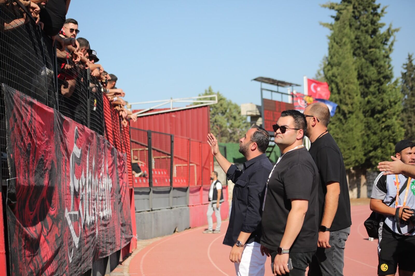 Eskişehirspor taraftarının stada giriş talebi reddedildi