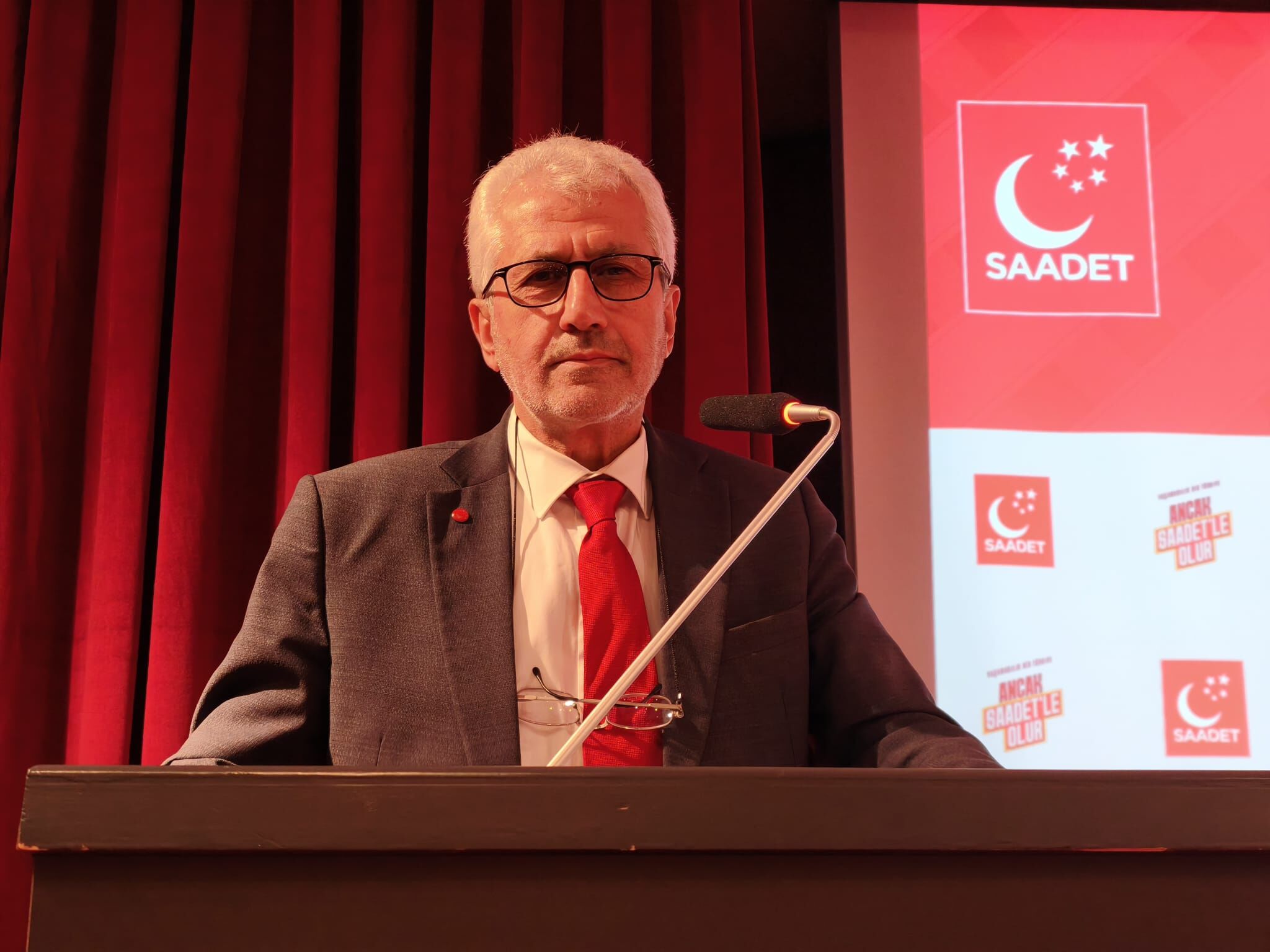 Saadet Partisi Eskişehir’de il divan toplantısını gerçekleştirdi